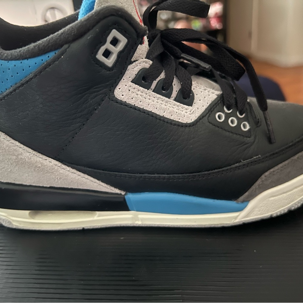 Retro Jordan 3’s - Picture 2 of 8